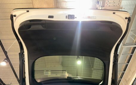 Toyota RAV4, 2020 год, 3 330 000 рублей, 17 фотография