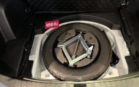 Toyota RAV4, 2020 год, 3 330 000 рублей, 20 фотография