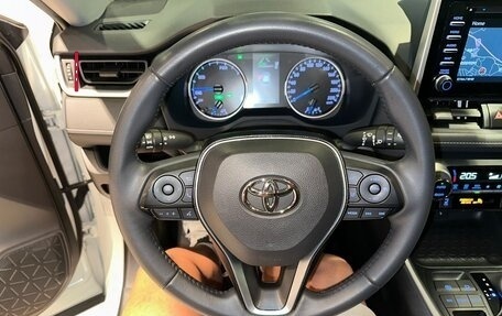 Toyota RAV4, 2020 год, 3 330 000 рублей, 29 фотография