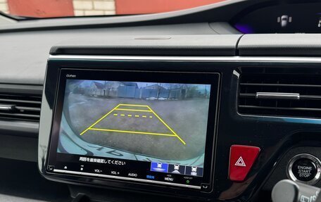 Honda Stepwgn IV, 2018 год, 2 400 000 рублей, 13 фотография