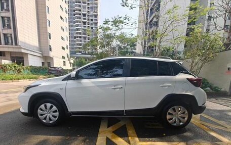 Toyota Yaris XP150 рестайлинг, 2022 год, 1 180 000 рублей, 3 фотография