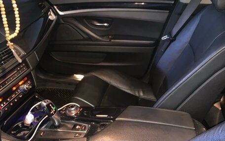 BMW 5 серия, 2010 год, 1 800 000 рублей, 5 фотография