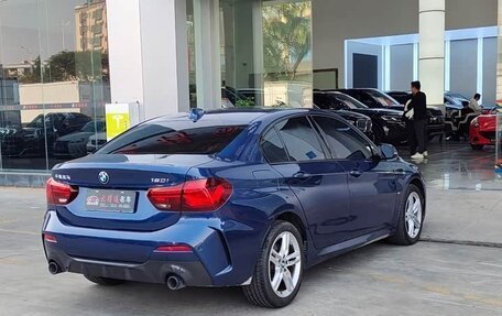 BMW 1 серия, 2022 год, 1 560 000 рублей, 3 фотография