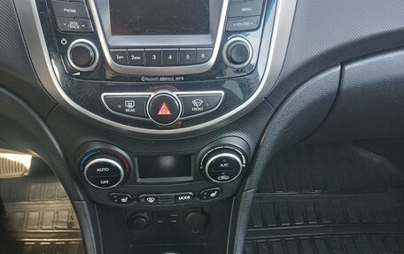 Hyundai Solaris II рестайлинг, 2016 год, 1 180 000 рублей, 9 фотография