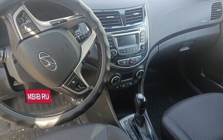 Hyundai Solaris II рестайлинг, 2016 год, 1 180 000 рублей, 8 фотография