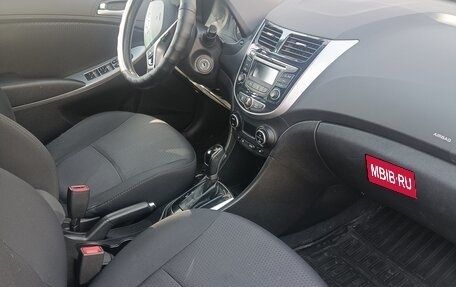 Hyundai Solaris II рестайлинг, 2016 год, 1 180 000 рублей, 6 фотография