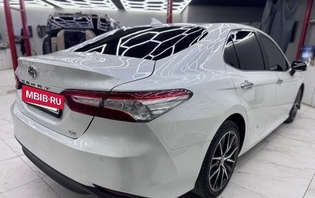 Toyota Camry, 2018 год, 2 400 000 рублей, 2 фотография