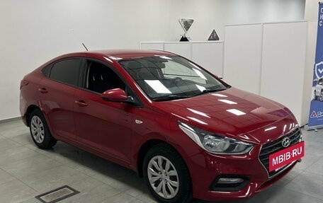 Hyundai Solaris II рестайлинг, 2019 год, 1 390 000 рублей, 3 фотография