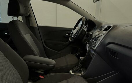 Volkswagen Polo VI (EU Market), 2016 год, 1 000 000 рублей, 11 фотография