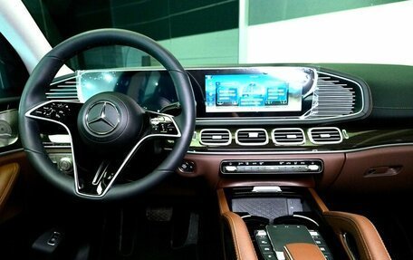 Mercedes-Benz GLE, 2025 год, 10 990 000 рублей, 21 фотография