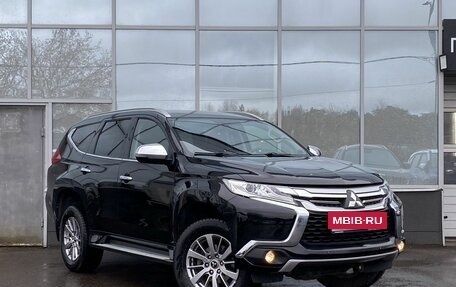 Mitsubishi Pajero Sport III рестайлинг, 2019 год, 3 449 000 рублей, 3 фотография