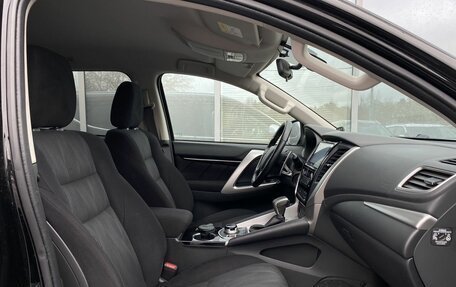 Mitsubishi Pajero Sport III рестайлинг, 2019 год, 3 449 000 рублей, 22 фотография