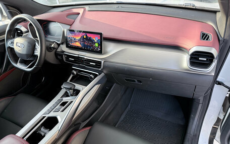 Geely Coolray I, 2022 год, 1 699 000 рублей, 5 фотография