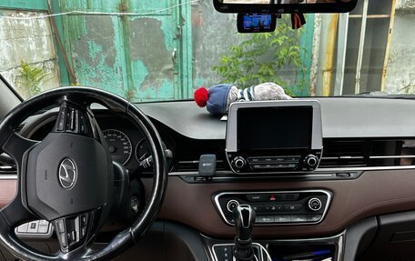 Hyundai Grand Starex Grand Starex I рестайлинг 2, 2019 год, 3 150 000 рублей, 3 фотография