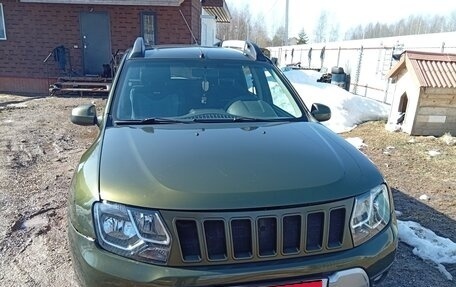 Renault Duster I рестайлинг, 2015 год, 850 000 рублей, 1 фотография