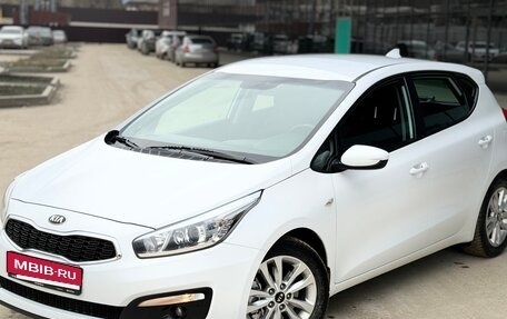 KIA cee'd III, 2017 год, 1 399 000 рублей, 1 фотография