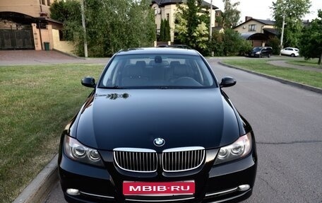 BMW 3 серия, 2008 год, 1 860 000 рублей, 1 фотография