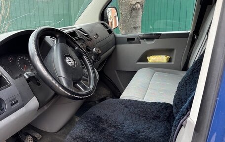 Volkswagen Transporter T5 рестайлинг, 2008 год, 850 000 рублей, 4 фотография