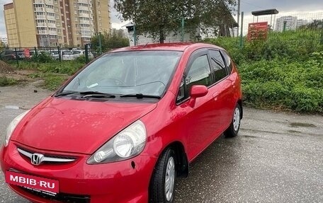 Honda Fit III, 2001 год, 215 000 рублей, 2 фотография