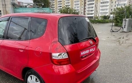 Honda Fit III, 2001 год, 215 000 рублей, 4 фотография