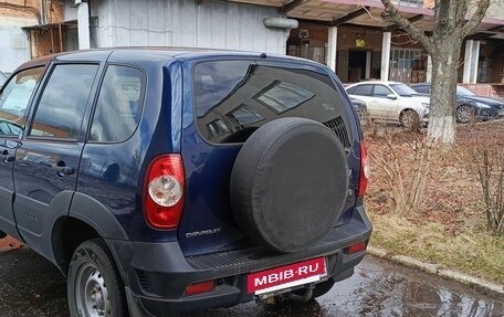 Chevrolet Niva I рестайлинг, 2017 год, 620 000 рублей, 4 фотография
