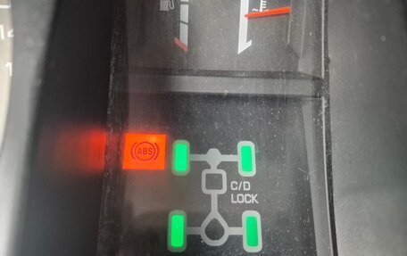 Mitsubishi Pajero III рестайлинг, 1997 год, 650 000 рублей, 14 фотография