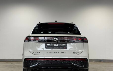 Volkswagen Tiguan, 2026 год, 4 890 000 рублей, 6 фотография