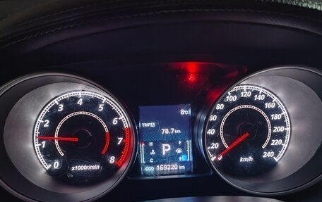 Mitsubishi Outlander III рестайлинг 3, 2011 год, 1 039 000 рублей, 10 фотография