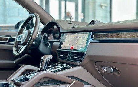 Porsche Cayenne III, 2018 год, 5 600 000 рублей, 12 фотография