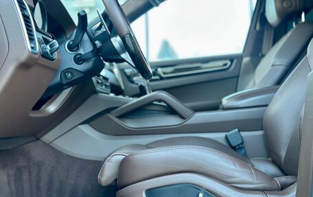 Porsche Cayenne III, 2018 год, 5 600 000 рублей, 26 фотография