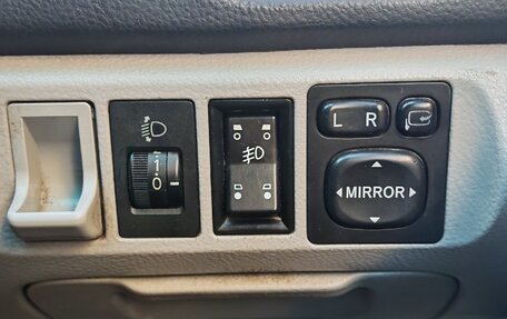 Toyota Opa I рестайлинг, 2001 год, 495 000 рублей, 5 фотография