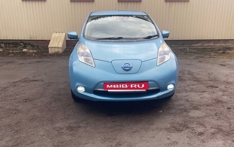 Nissan Leaf I, 2016 год, 670 000 рублей, 17 фотография