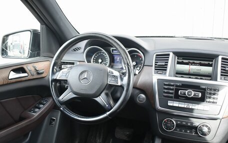 Mercedes-Benz GL-Класс, 2015 год, 2 699 999 рублей, 14 фотография