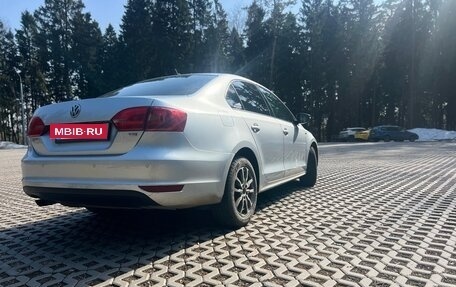 Volkswagen Jetta VI, 2013 год, 860 000 рублей, 4 фотография