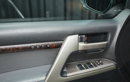 Toyota Land Cruiser 200, 2008 год, 2 480 000 рублей, 10 фотография