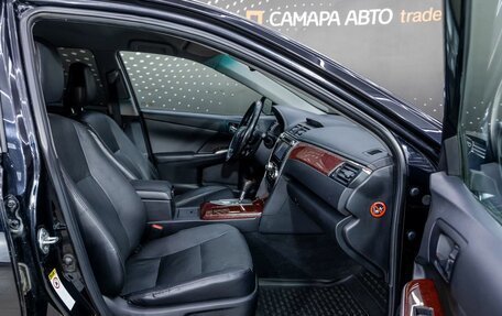 Toyota Camry, 2014 год, 1 391 000 рублей, 20 фотография