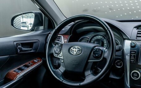 Toyota Camry, 2014 год, 1 391 000 рублей, 10 фотография