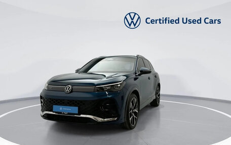 Volkswagen Tiguan, 2025 год, 5 600 000 рублей, 2 фотография