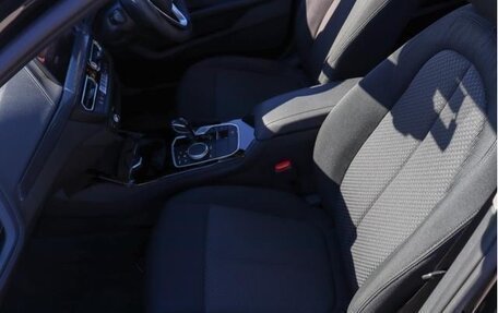 BMW 1 серия, 2022 год, 1 230 000 рублей, 26 фотография