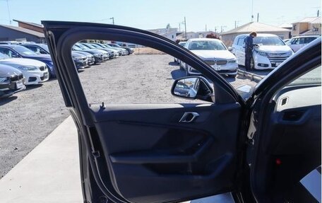 BMW 1 серия, 2022 год, 1 230 000 рублей, 25 фотография