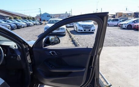 BMW 1 серия, 2022 год, 1 230 000 рублей, 28 фотография