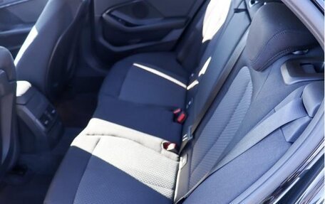 BMW 1 серия, 2022 год, 1 230 000 рублей, 30 фотография