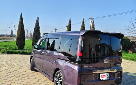 Honda Stepwgn IV, 2016 год, 1 880 000 рублей, 4 фотография