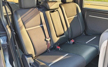 Honda Stepwgn IV, 2016 год, 1 880 000 рублей, 7 фотография