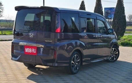 Honda Stepwgn IV, 2016 год, 1 880 000 рублей, 17 фотография