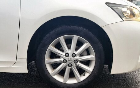 Lexus CT I рестайлинг, 2011 год, 1 060 000 рублей, 11 фотография