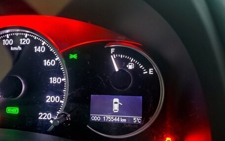 Lexus CT I рестайлинг, 2011 год, 1 060 000 рублей, 22 фотография