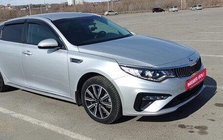 KIA Optima IV, 2019 год, 1 990 000 рублей, 2 фотография