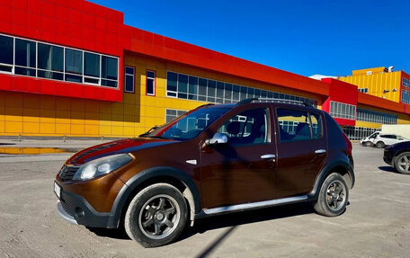 Renault Sandero I, 2013 год, 650 000 рублей, 3 фотография