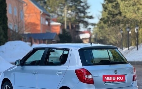 Skoda Fabia II, 2010 год, 510 000 рублей, 2 фотография